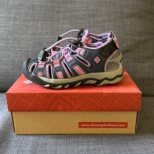 Dream Pairs toddler girls waterproof outdoor summer sandals size 9